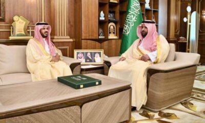 أمير جازان يستعرض خطط وبرامج التعليم الجديدة