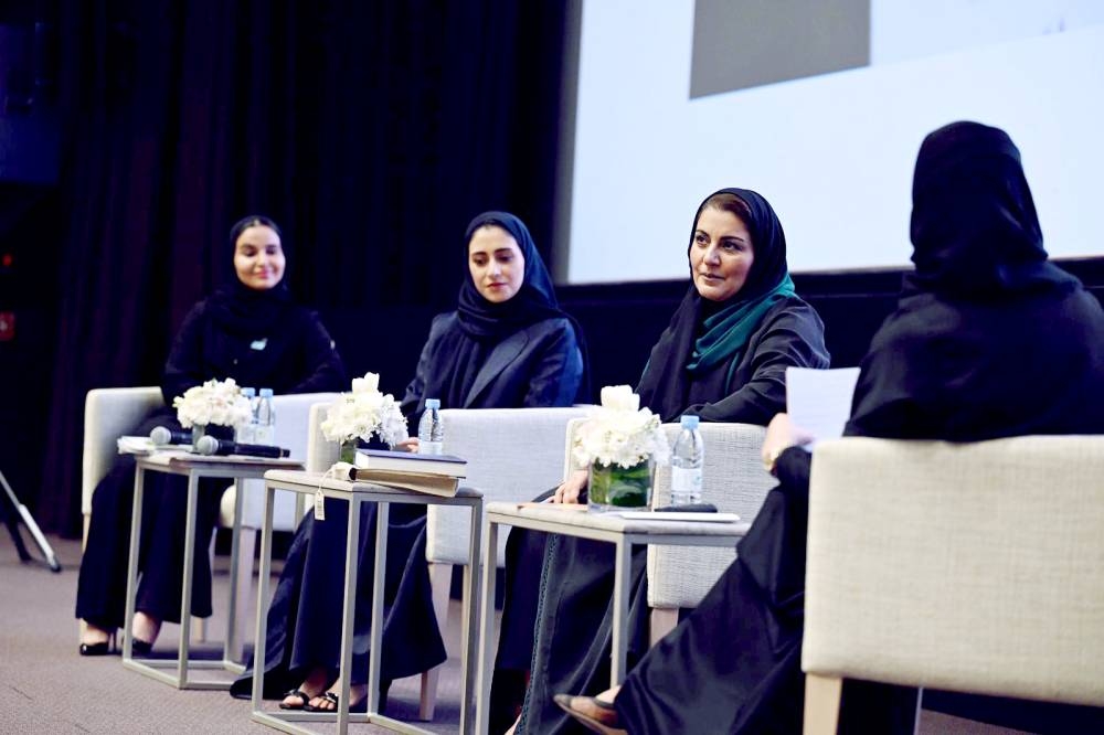 تعزيز هوية الطفل العربي: جلسة حوارية شاملة