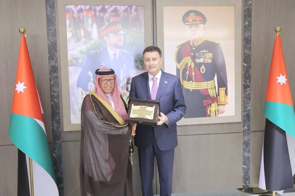تعزيز العلاقات الأردنية السعودية: لقاء رئيس النواب والقائم بالأعمال