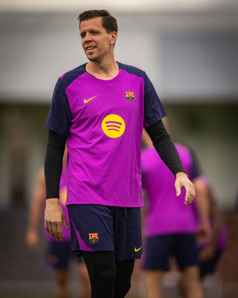 تير شتيجن يخضع لجراحة: برشلونة يعلن التفاصيل