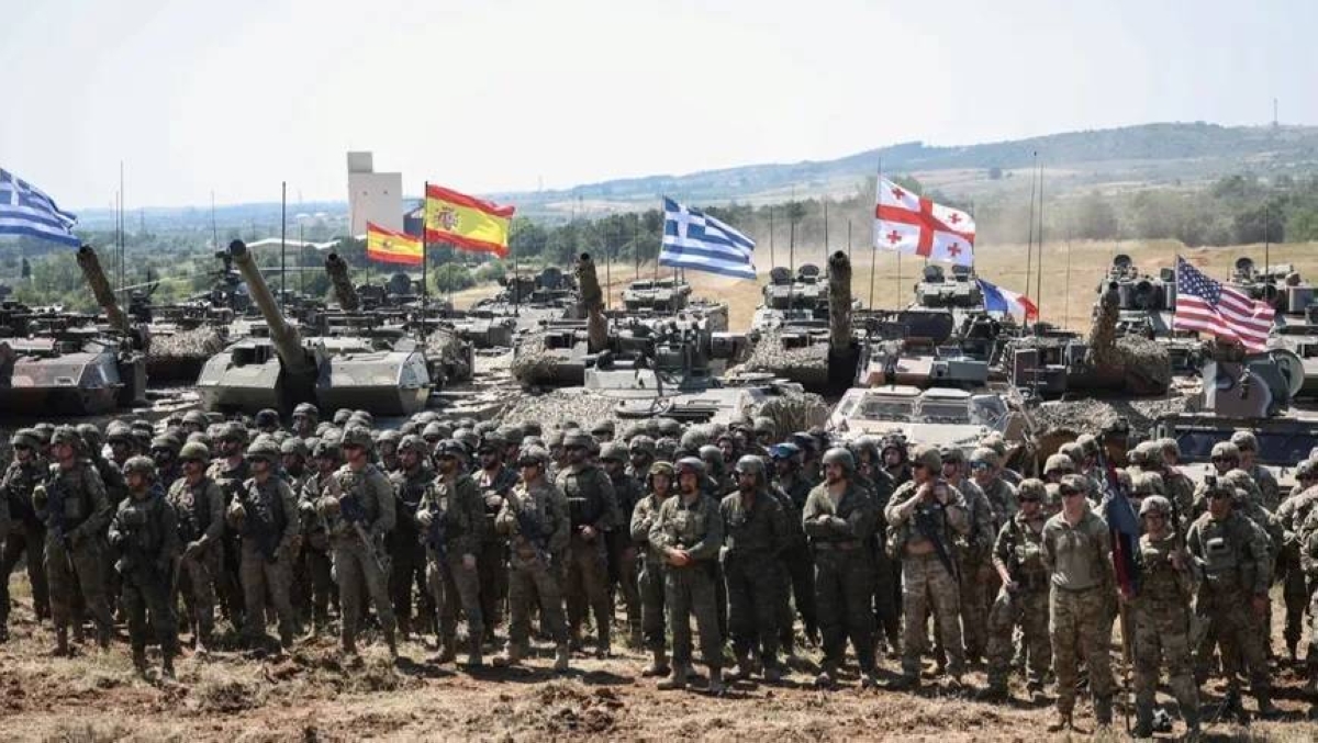 مناورات الناتو العسكرية في جورجيا وسط توتر مع أوروبا