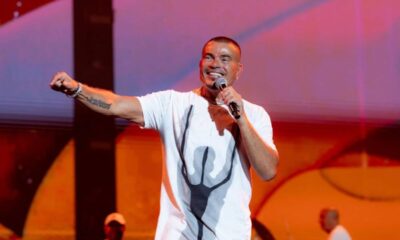 عمرو دياب يشعل الرياض بحفل مذهل في مسرح أبو بكر سالم