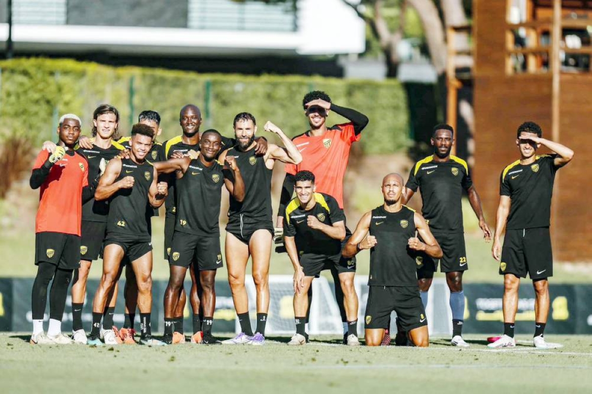 بلان يستعد لمواجهة فولهام في الدوري الإنجليزي