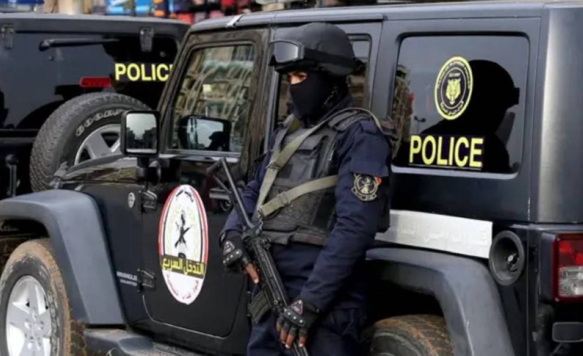 القبض على مؤثرة مصرية بتهمة التشهير بالفنانة وفاء عامر