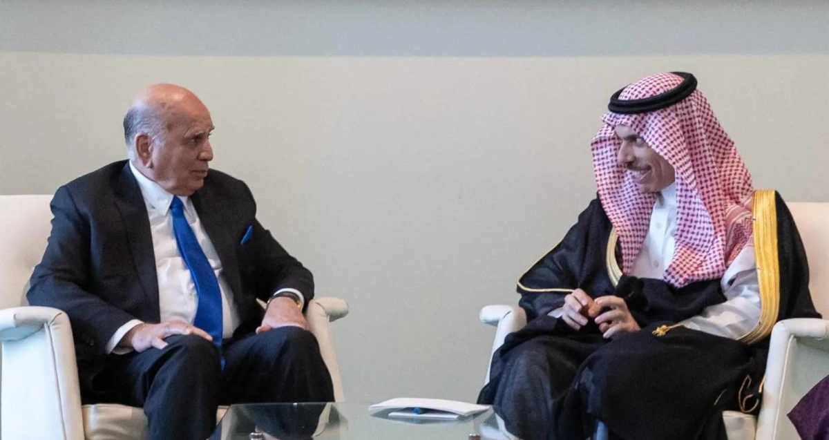 مباحثات وزير الخارجية مع العراق حول تطورات المنطقة