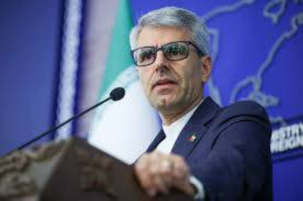 إيران تنفي اتهامات الغرب بالاغتيال والخطف