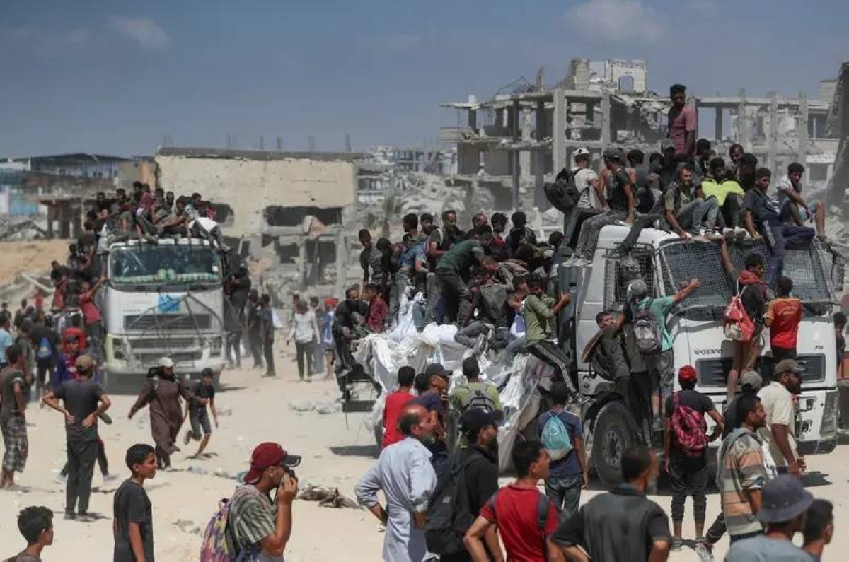 غزة تحت الحصار: الغزو والتطويق الإسرائيلي
