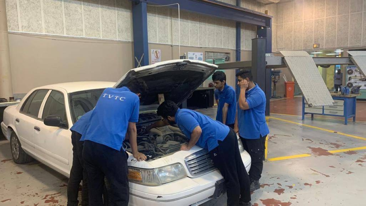 "مشاريع تدريب تقني 2024: 160 فرصة لخريجي البرامج"