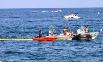 انتشال جثتي طيار ونجله بعد تحطم طائرة في البحر بإسبانيا