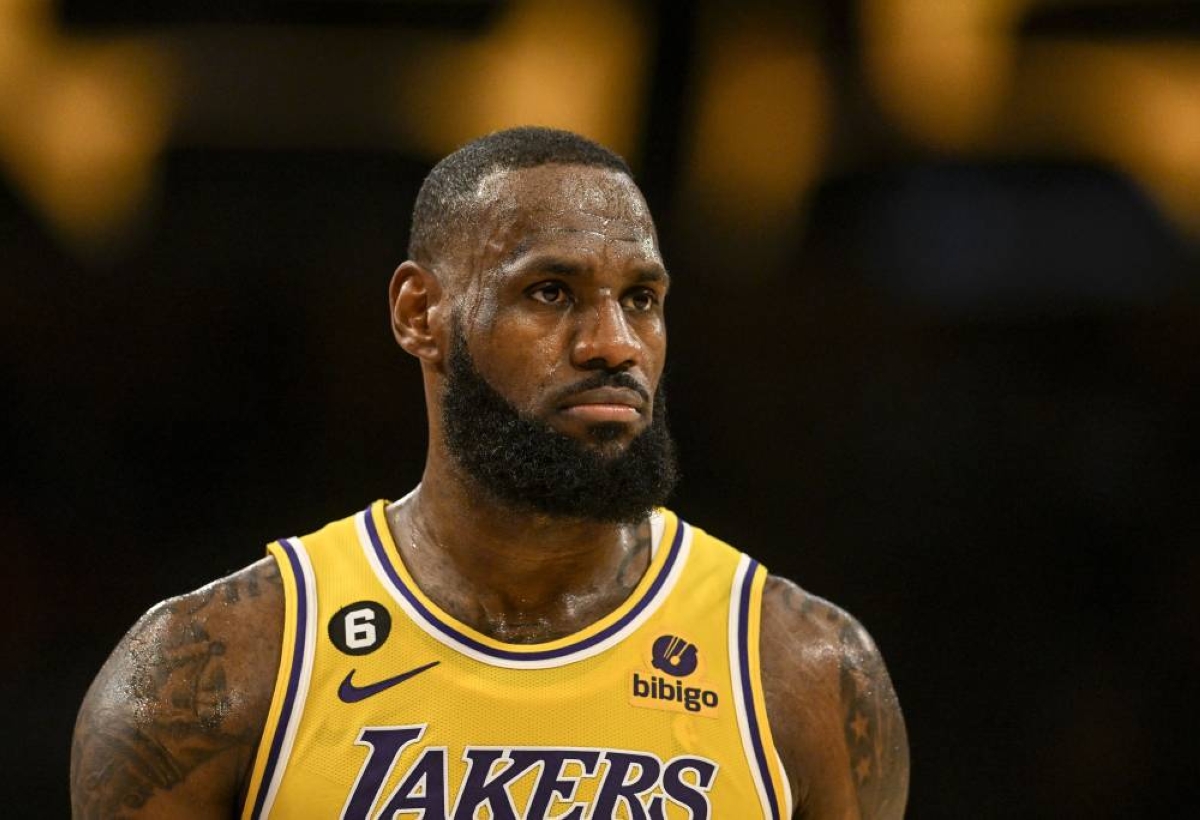 ليبرون جيمس يعتزم إطلاق دوري جديد ينافس NBA