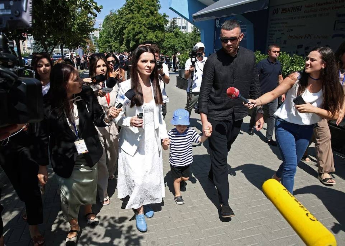 سجن زعيمة موالية للكرملين 7 سنوات بتهمة التمويل غير القانوني