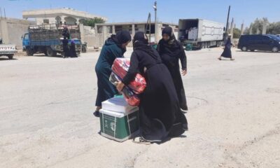 مساعدات غذائية من مركز سلمان للنازحين في السويداء