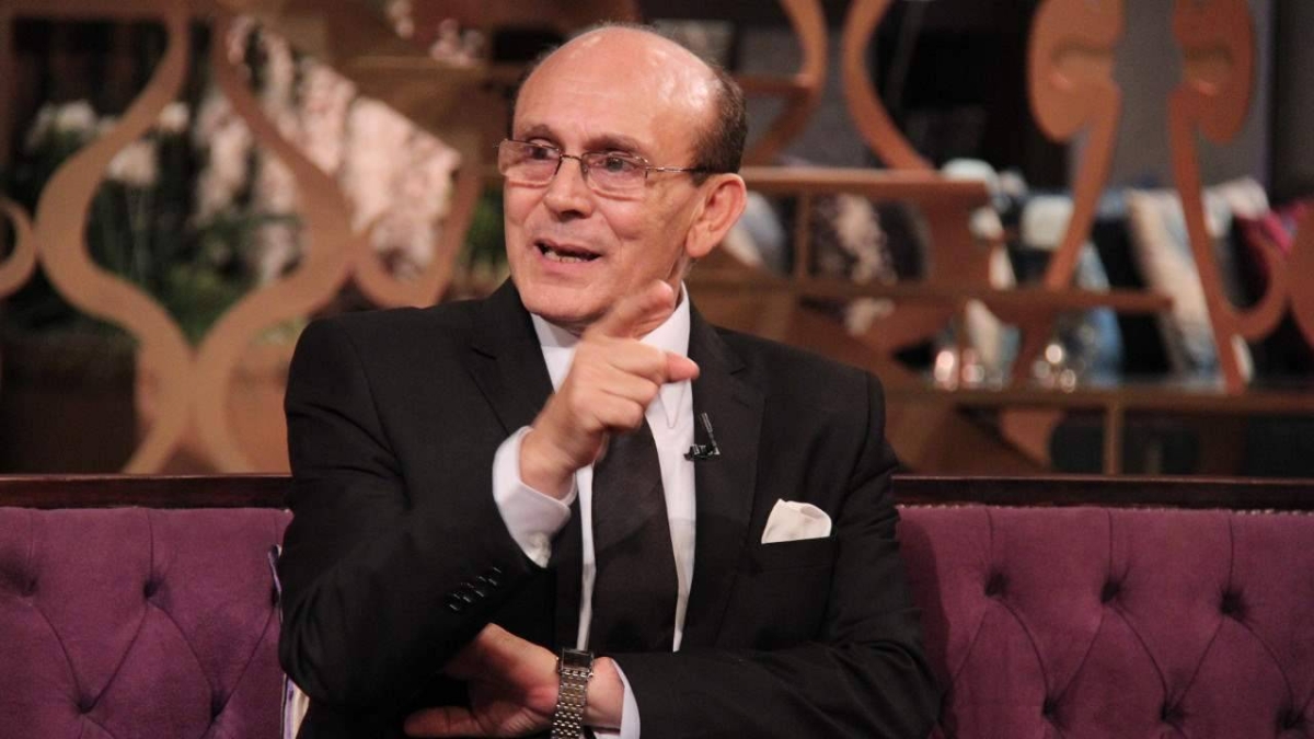 محمد صبحي يغادر المستشفى بعد استقرار حالته الصحية