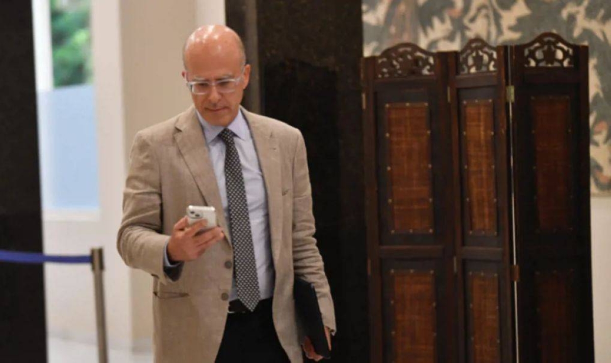 انسحاب وزراء الشيعة يشعل الخلاف بسبب ورقة براك