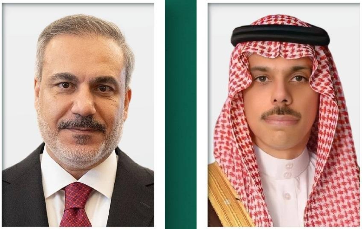 مباحثات هاتفية بين وزيري خارجية تركيا حول تطورات غزة