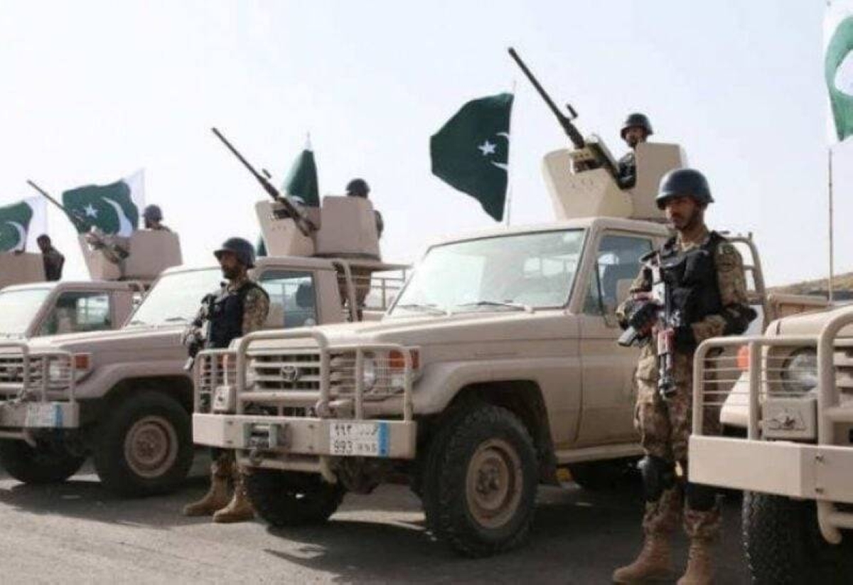 الجيش الباكستاني يحسم مواجهة حدودية: مقتل 33 مسلحاً