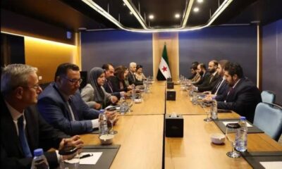 الحكومة السورية ترفض لقاءات مع قسد في باريس