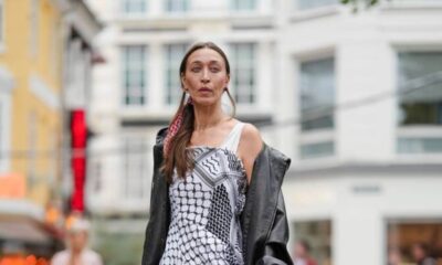 ألانا حديد تتألق بفستان الكوفية في ختام موضة كوبنهاغن