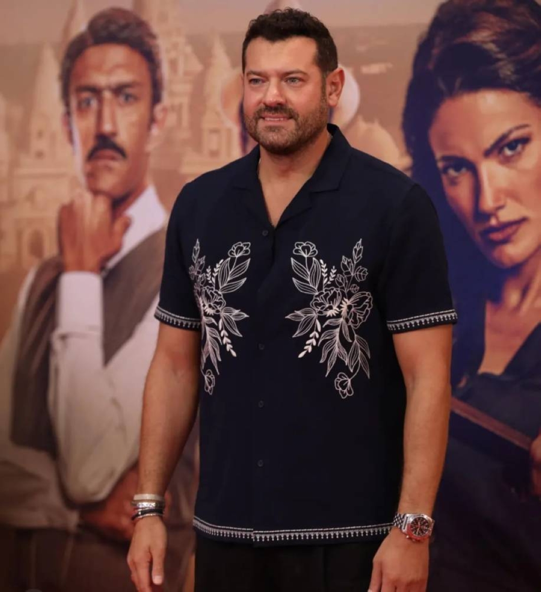 عمرو يوسف ودينا الشربيني يقدمان عرض درويش النجومي