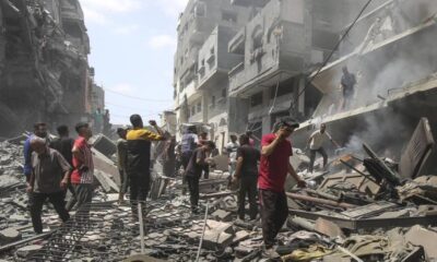 مقتل 67 في غزة وإسرائيل تفرج عن 10 أسرى فلسطينيين