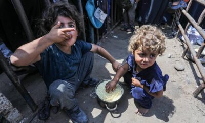 مقتل 16 في غزة ومباحثات جديدة بالقاهرة