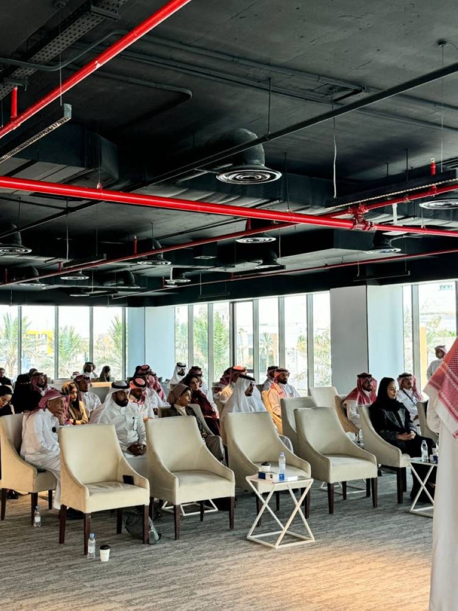 تمكين الشباب السعودي: دور الإعلام في مسار واعد