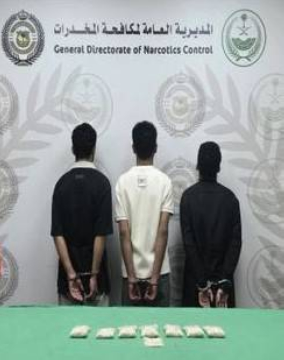 ضبط 3 مقيمين بجدة بتهمة ترويج الإمفيتامين المخدر