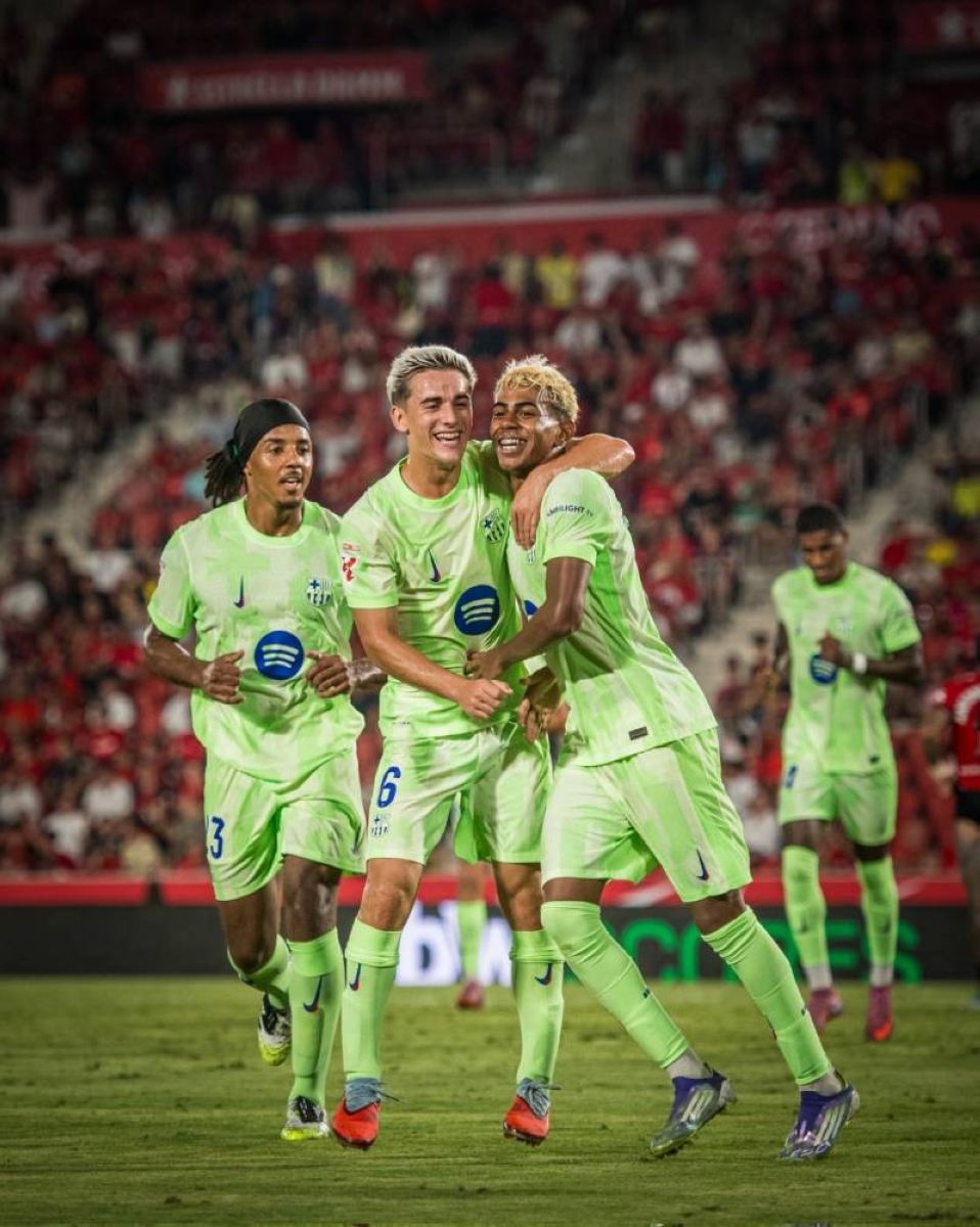 برشلونة يفتتح الليغا بفوز ثلاثي على مايوركا