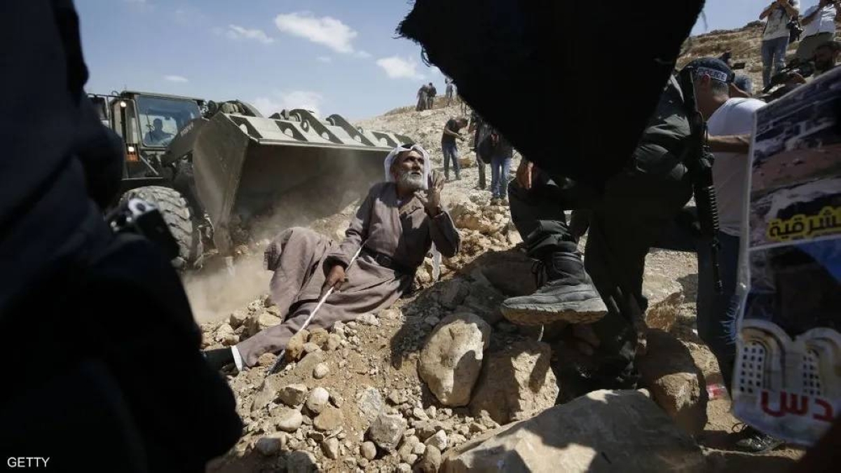 إسرائيل توافق على مشروع استيطاني يقسم الضفة الغربية