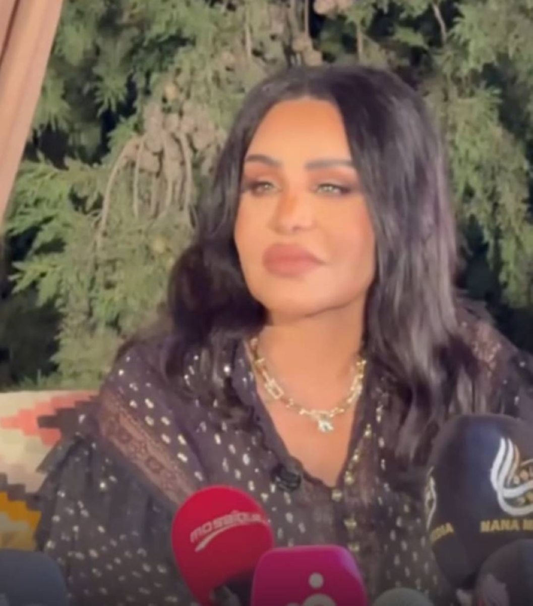أحلام تبكي بحرقة بسبب مرض أنغام المفاجئ