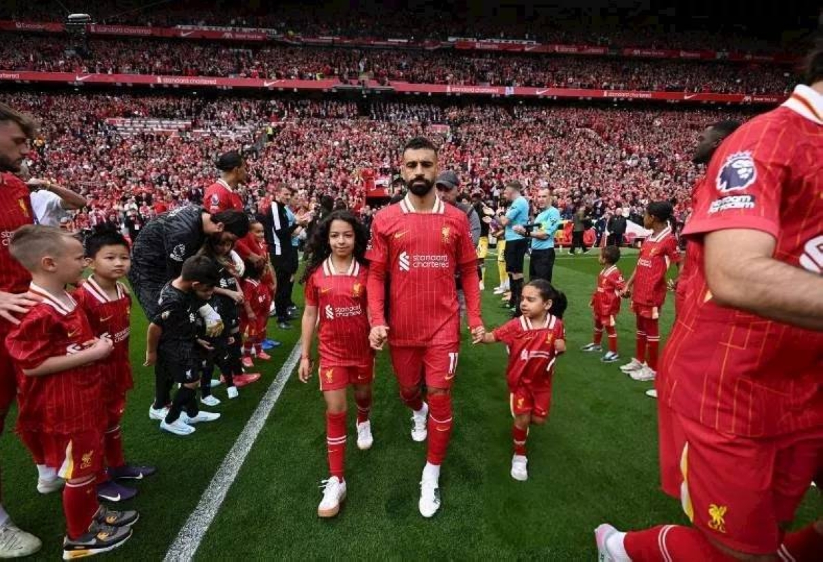 صراع عائلي بين مكة وكيان على جوائز محمد صلاح