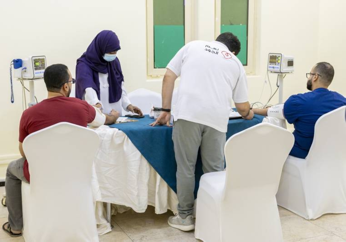 التبرع بالدم متاح في 185 مركزاً وعبر تطبيق صحتي