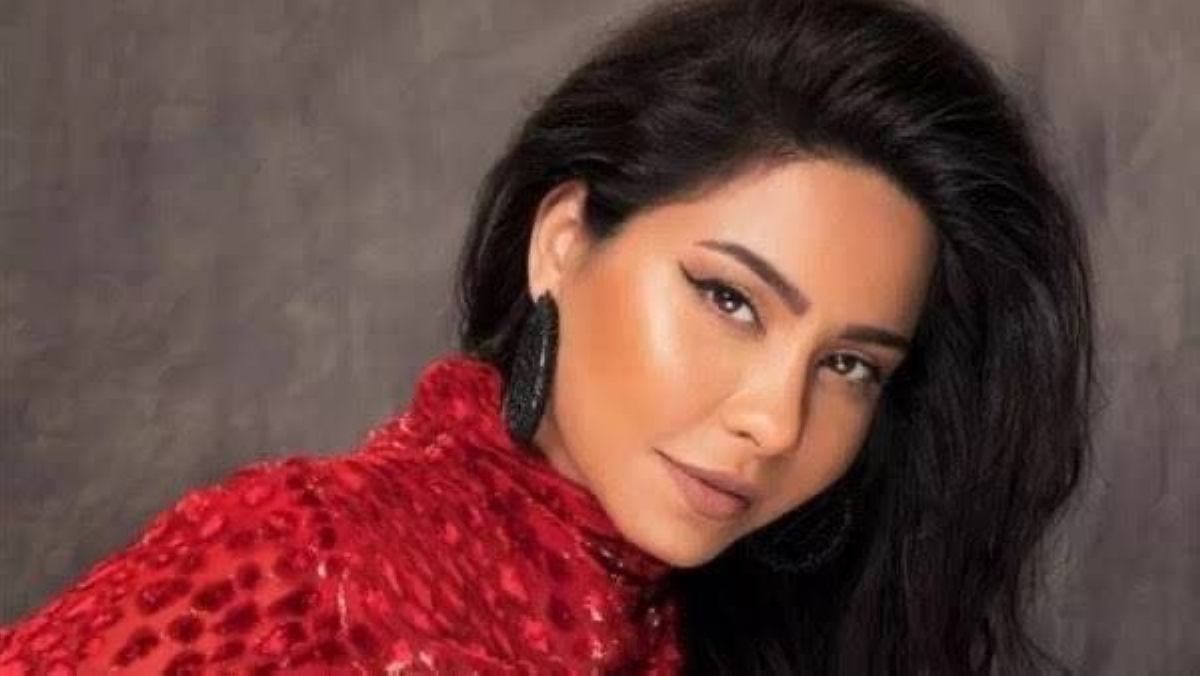 شيرين عبد الوهاب تهدد المتدخلين في حياتها الشخصية