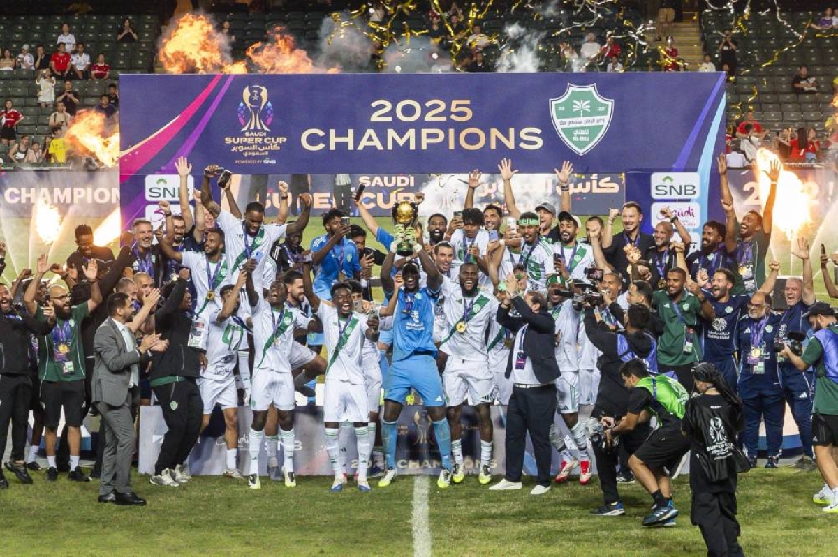 الأهلي يتألق في السوبر: إنجاز ذهبي جديد
