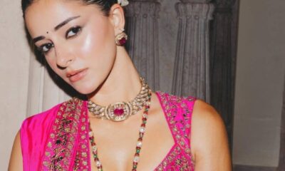 أنانيا بانداي تتألق بفستان هندي فاخر وعصري