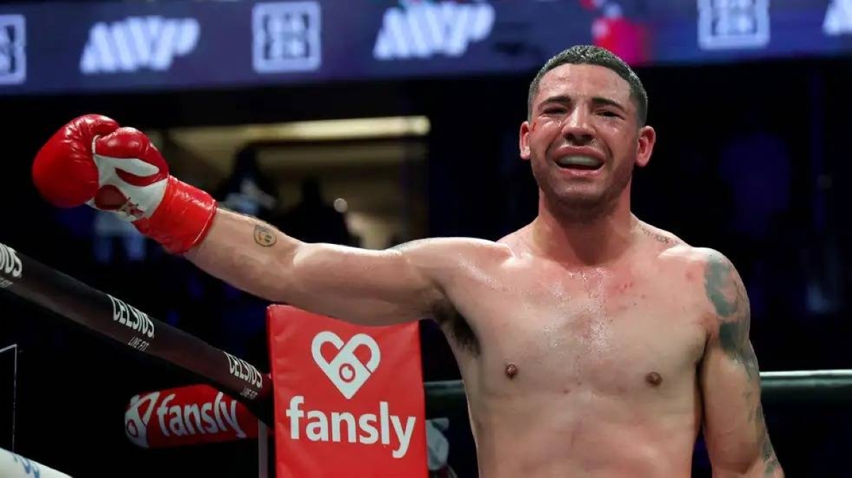 عودة شافيز جونيور: هل يستأنف مسيرته في الملاكمة؟