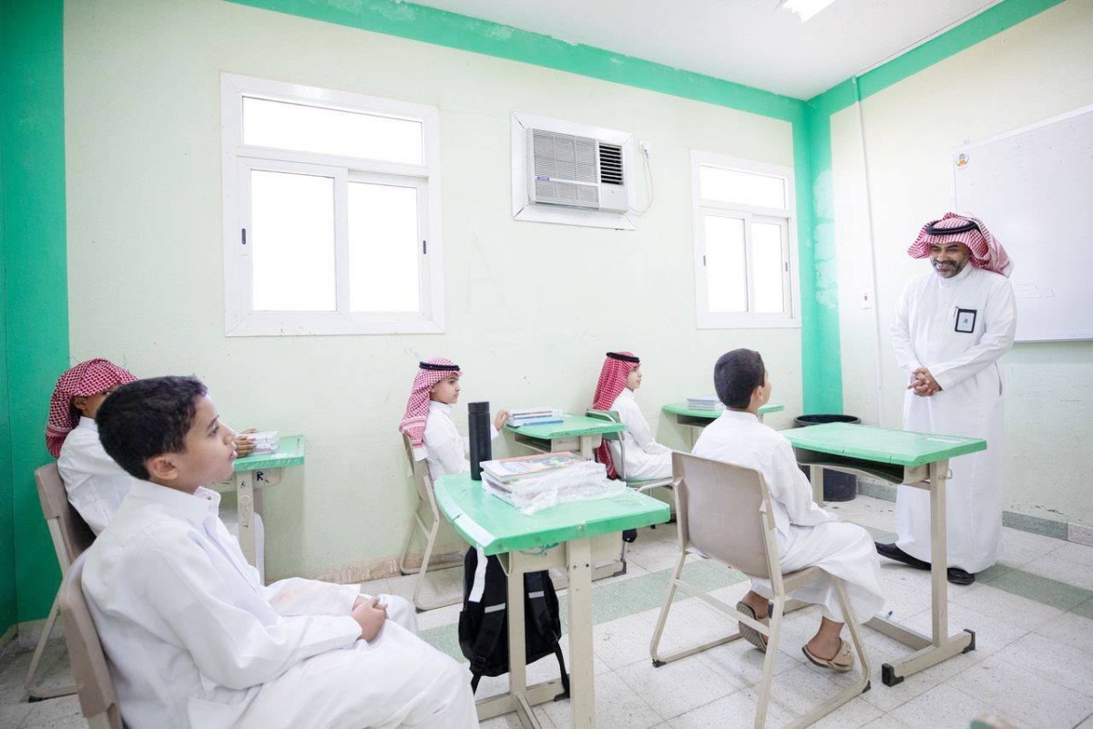 النيابة تهدد بعقوبات للمتسببين في حرمان الأطفال من التعليم