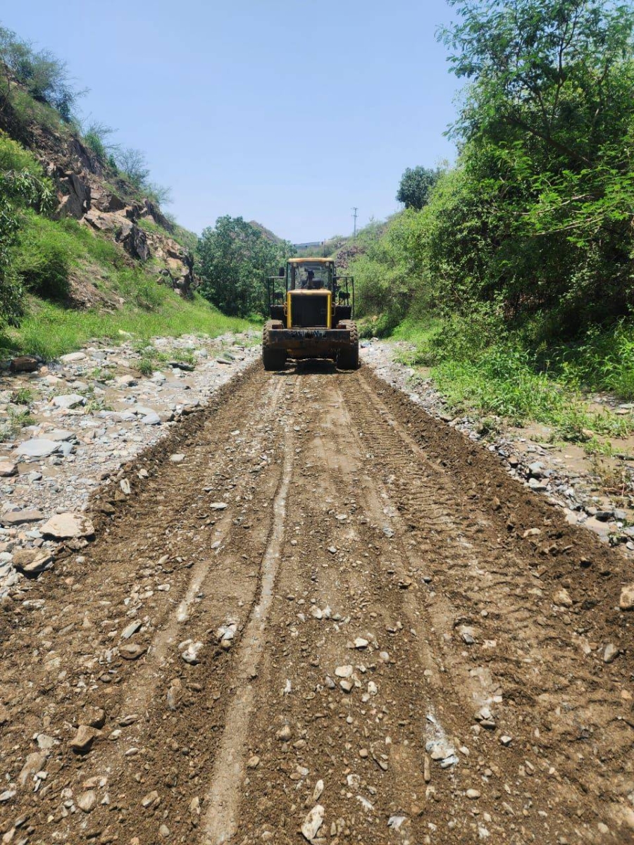 بلدية الدائر تعزز جهودها لمواجهة آثار الأمطار