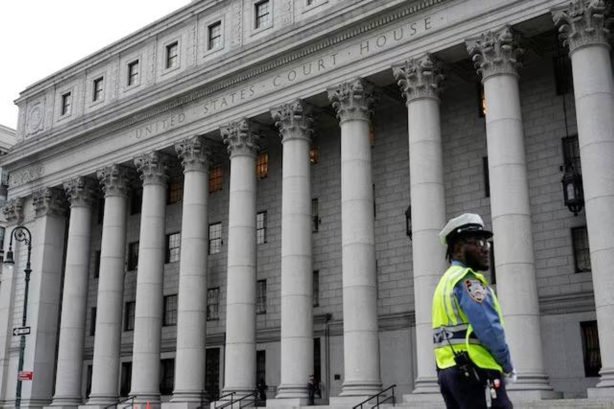 حكم قضائي يحمي أصول البنك المركزي الأفغاني من المطالبات