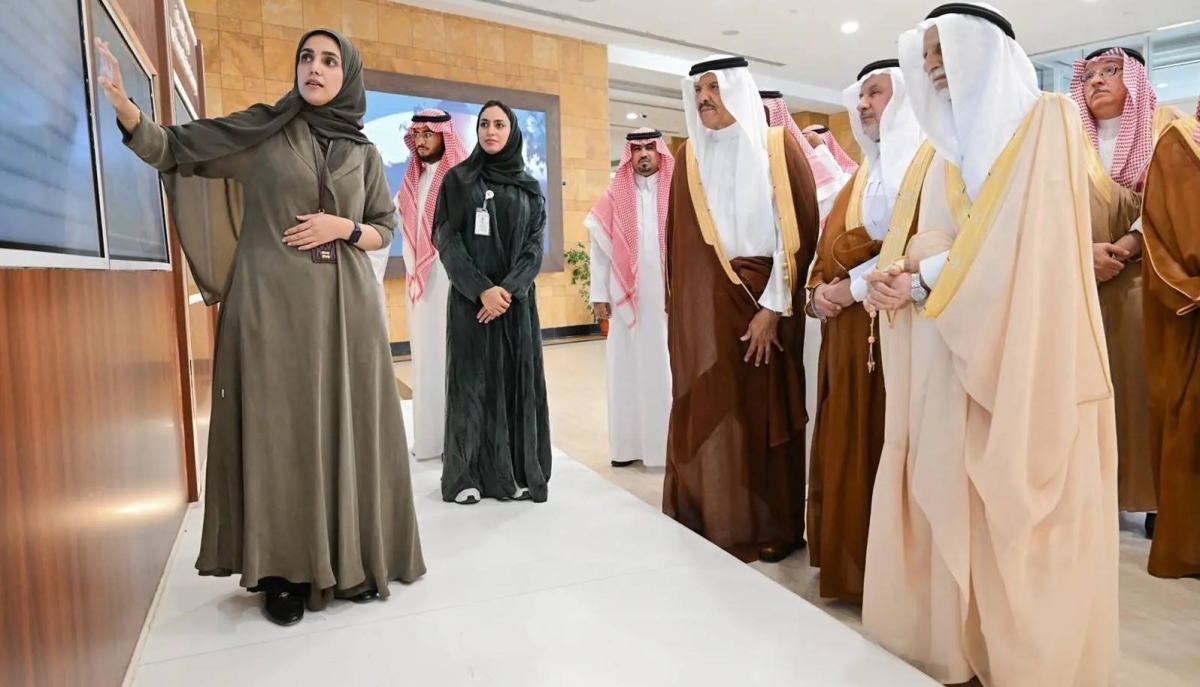 المملكة تركز على الإنسان والإنسانية برؤية سلطان بن سلمان