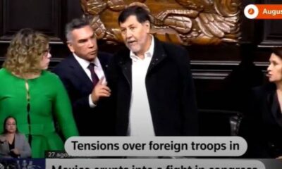 اشتباك حاد بين زعماء مجلس الشيوخ المكسيكي في الجلسة