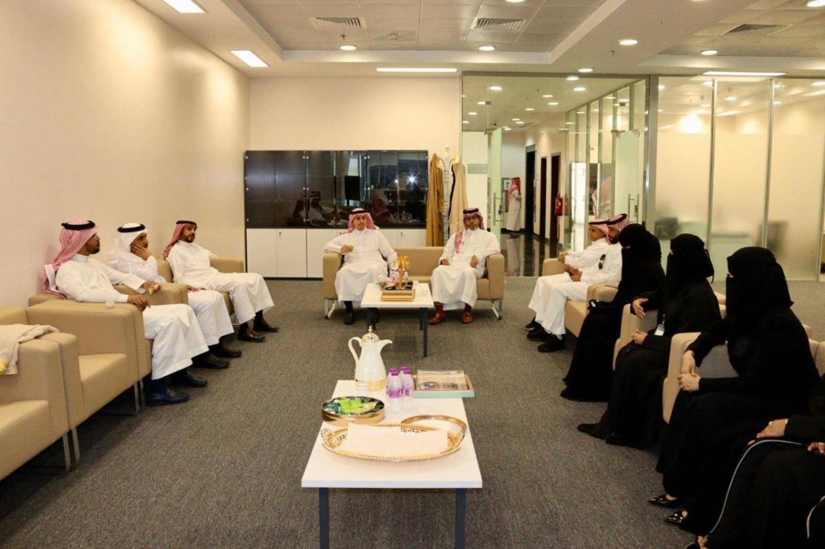 زيارة وكيل الموارد البشرية لفرع جازان لتعزيز التنمية