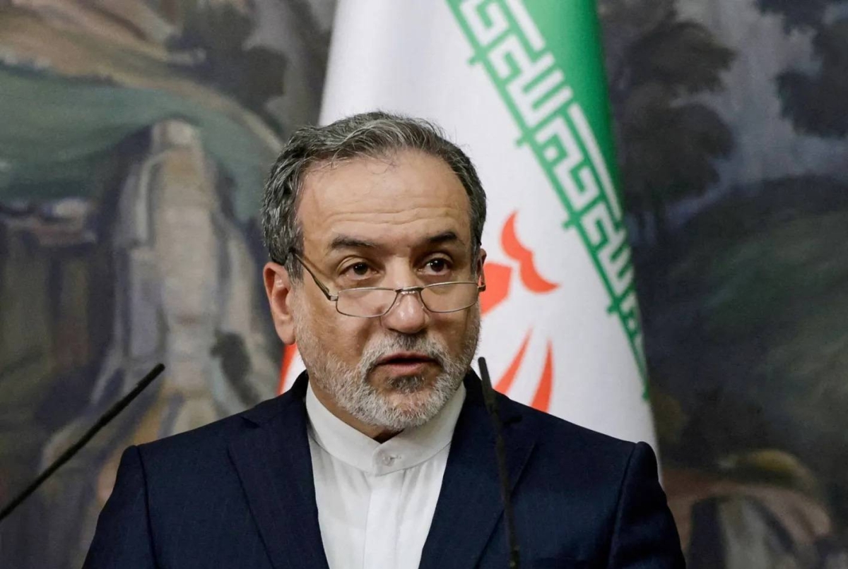 روسيا تنتقد الترويكا: عراقجي يؤكد جاهزية لاتفاق نووي