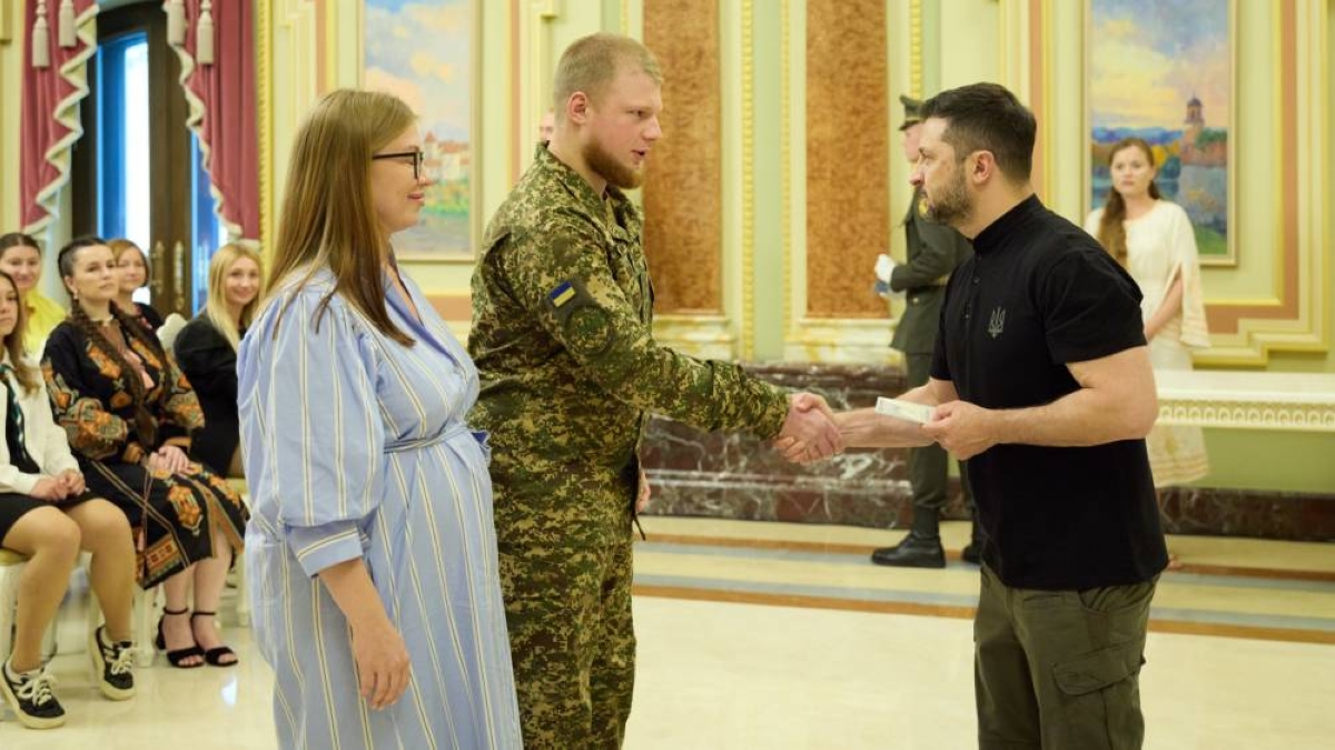 زيلينسكي: روسيا تخطط لهجوم كبير على بوكروفسك