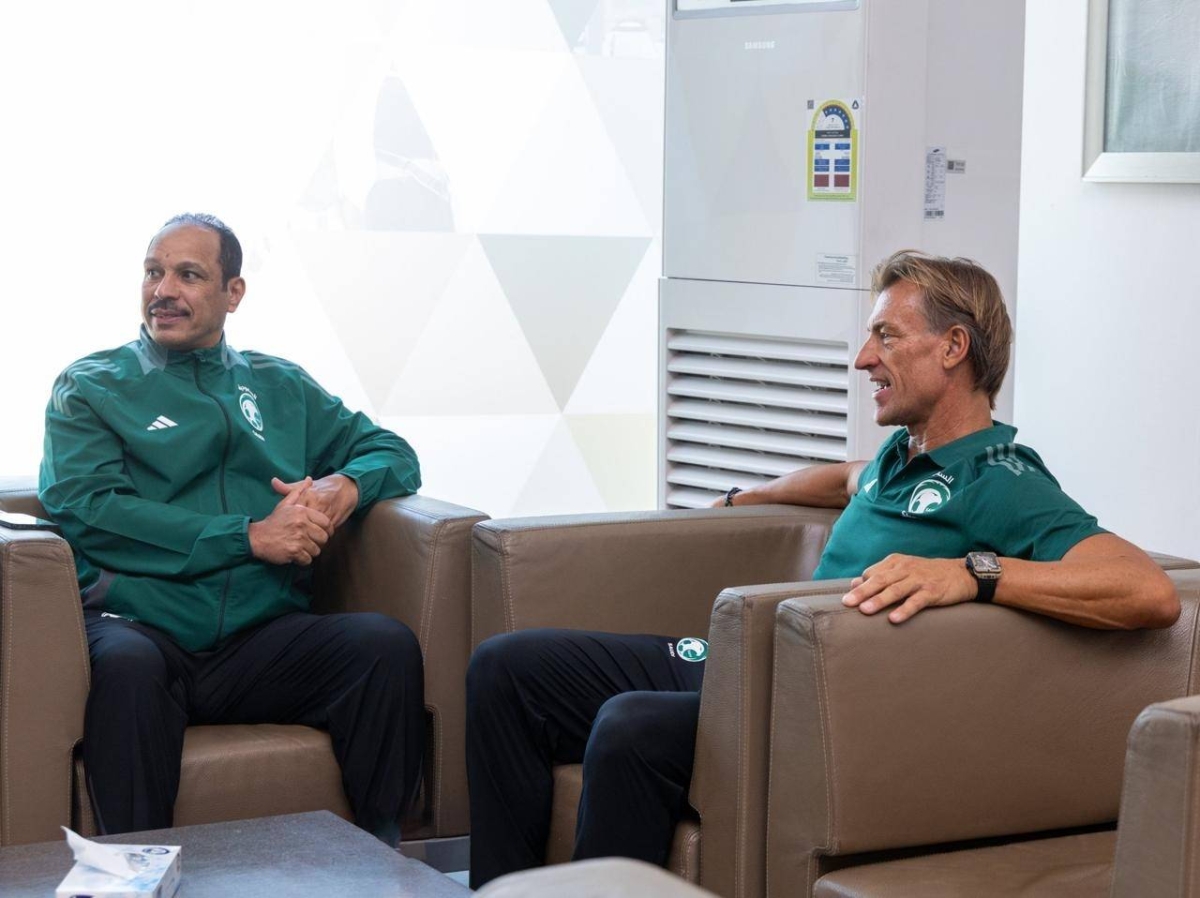 رينارد يستعد لمواجهة مقدونيا في مباراة ودية قادمة