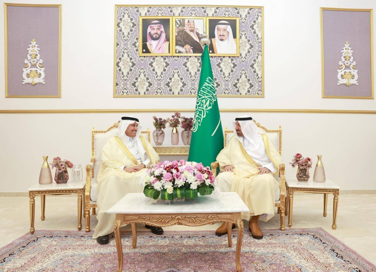 أمير نجران ووزير النقل يناقشان مشروعات البنية التحتية