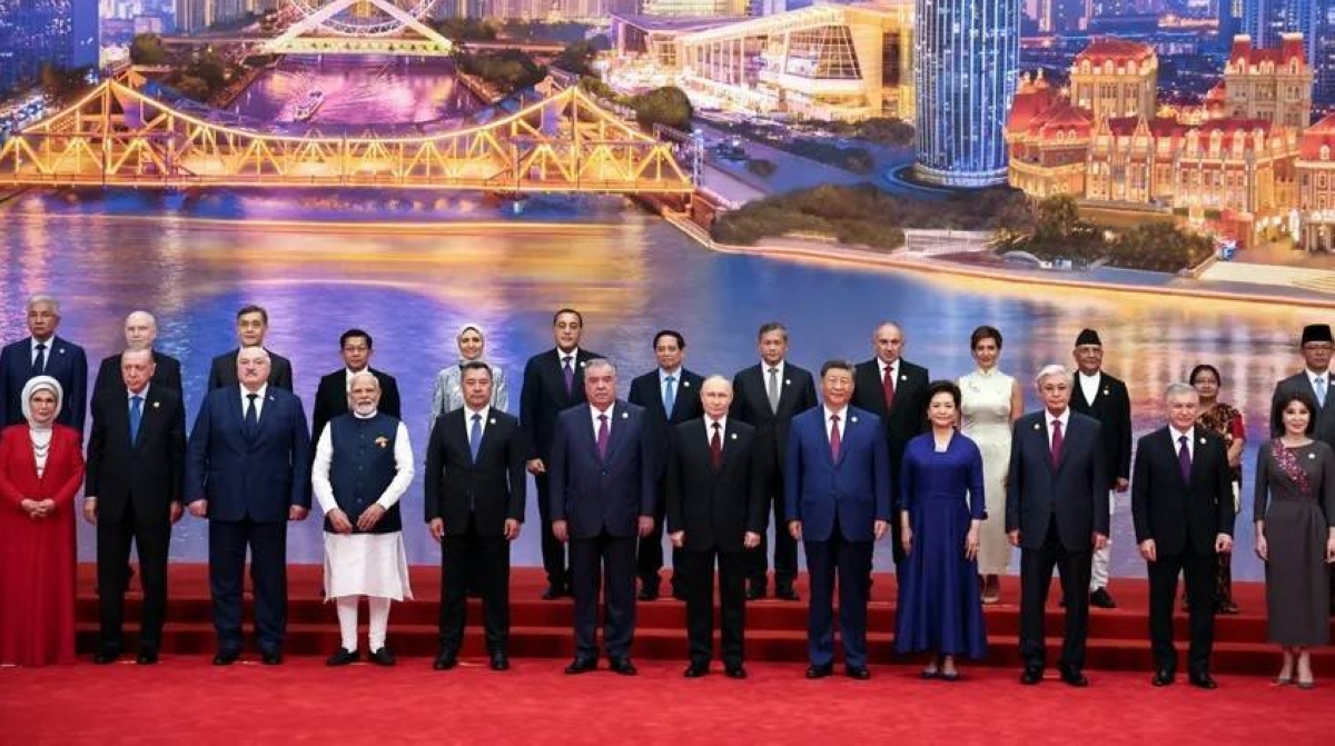 قمة منظمة شنغهاي للتعاون تنطلق في تيانجين الصين