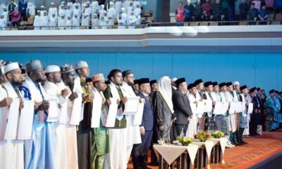 تكريم قراء آسيان في ختام ملتقى الإجازات القرآنية العالمي