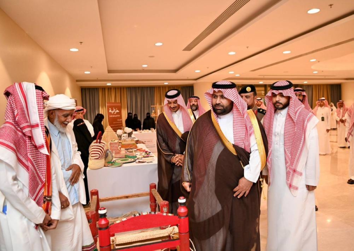 أمير جازان يدعم الحرفيين في عام الحرف 2023