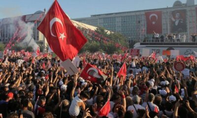 محكمة تركية تعزل رئيس حزب الشعب بإسطنبول